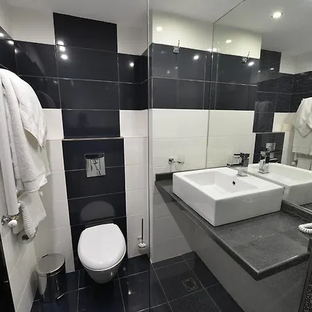 Grand Hotel 4*