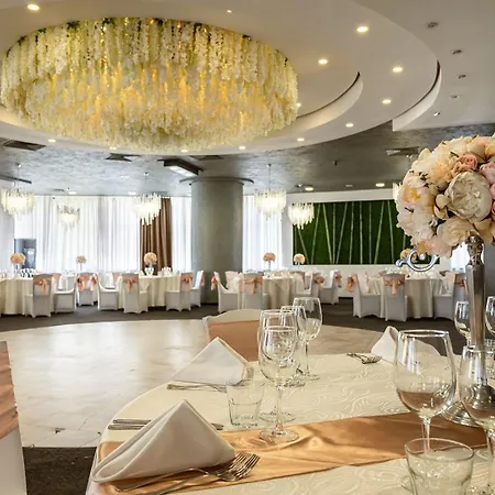 Hotel Grand 4*