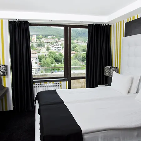 Grand Shumen