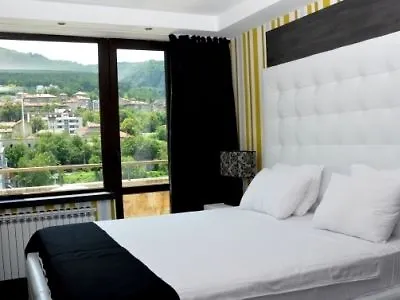 Grand 4* Shumen