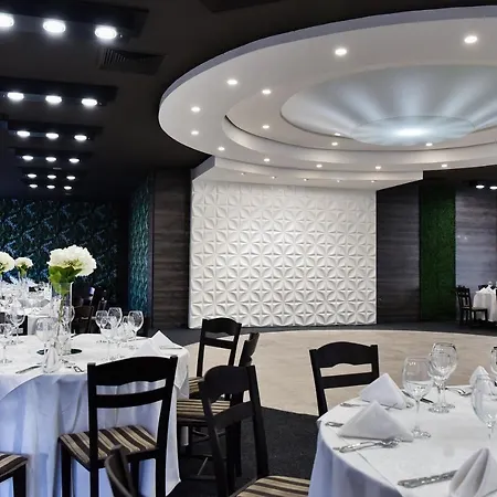 Hotel Grand Shumen