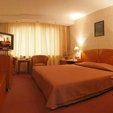 Hotel Grand Shumen